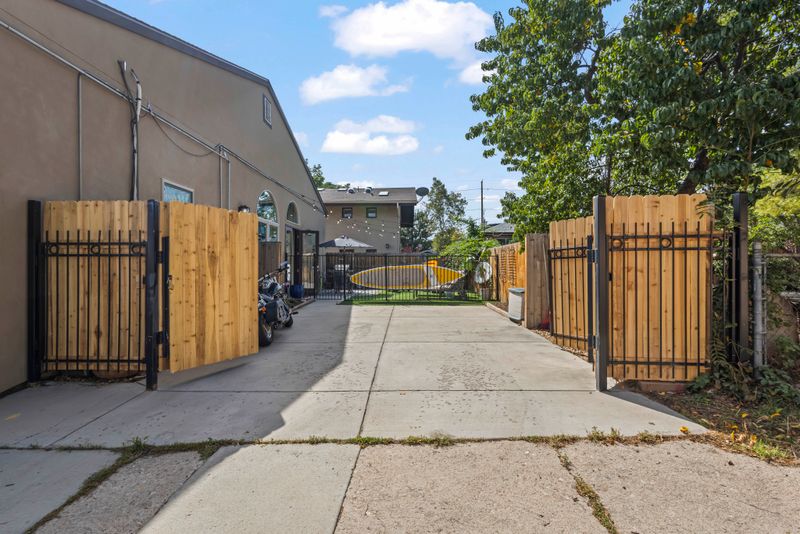 1906dfa7 3604 4df9 849f 754184f1ea35 homerunner