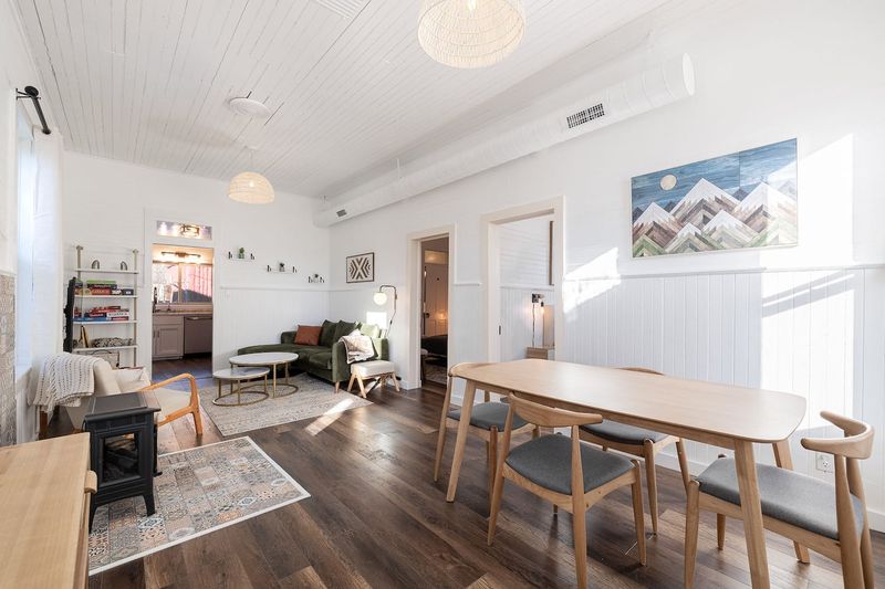 1b99472f e9b2 4074 b783 5e2f8607a22a homerunner