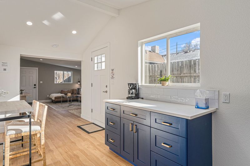 284f05c5 ba9d 4b92 99a0 bc2169a007b2 homerunner