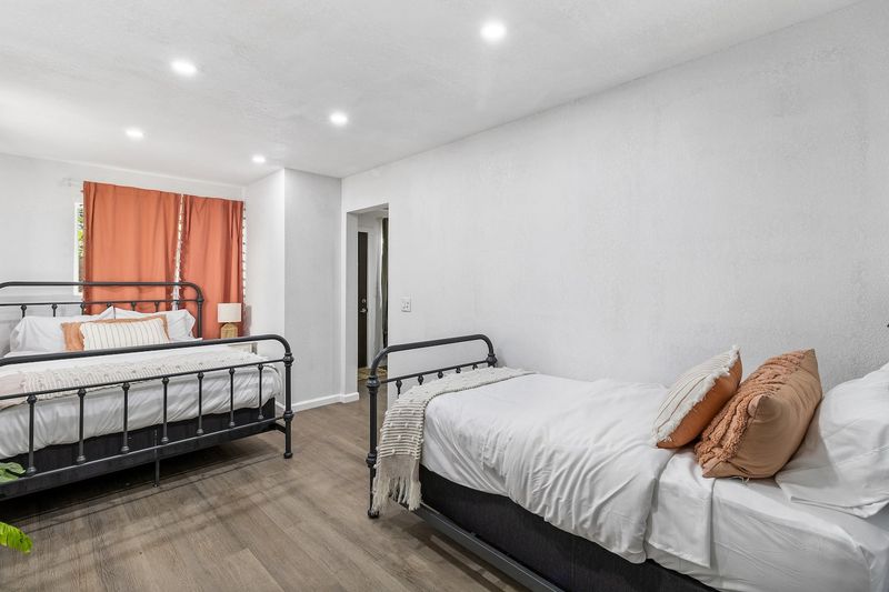 2a2566ca c7a5 407c 8e30 e2ba20940f14 homerunner