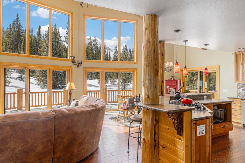 2a382f95 774c 45ec a2ff 145ec97503b1 homerunner