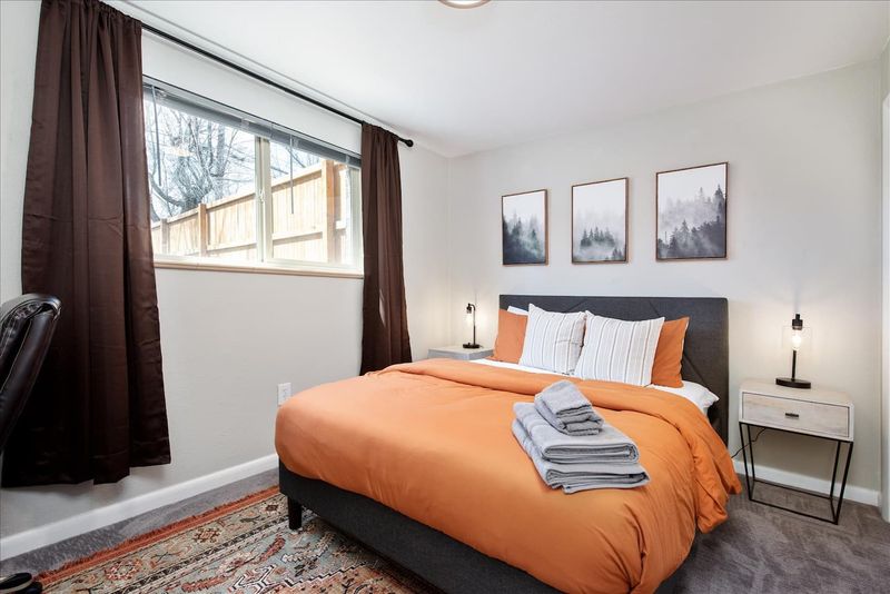 2acf9058 6c68 43d4 94b0 3c6a50094478 homerunner