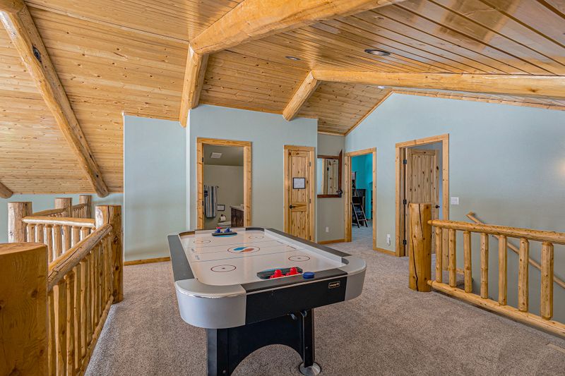 2c3181bf 13a9 44d9 a1cd 09e89cfbc659 homerunner