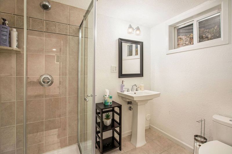 2fa90089 091c 4acc a476 b521e941225d homerunner