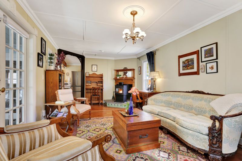 3012e823 8933 44a5 a341 664e010d423d homerunner