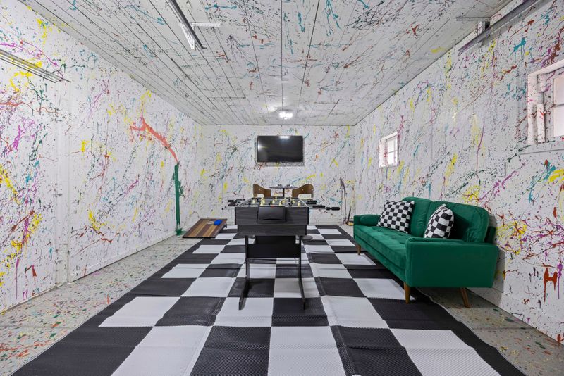 30463556 75e7 498a a2ee 25cf5f8cd7ef homerunner