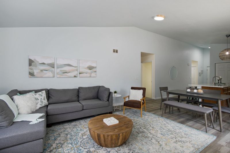 317ef94f 571e 4a23 a3d9 3020b8636ff7 homerunner