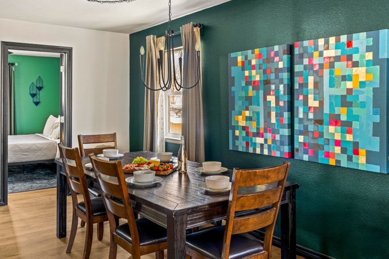 3b1e841a a7e3 4338 b037 f6a706a3aacc homerunner