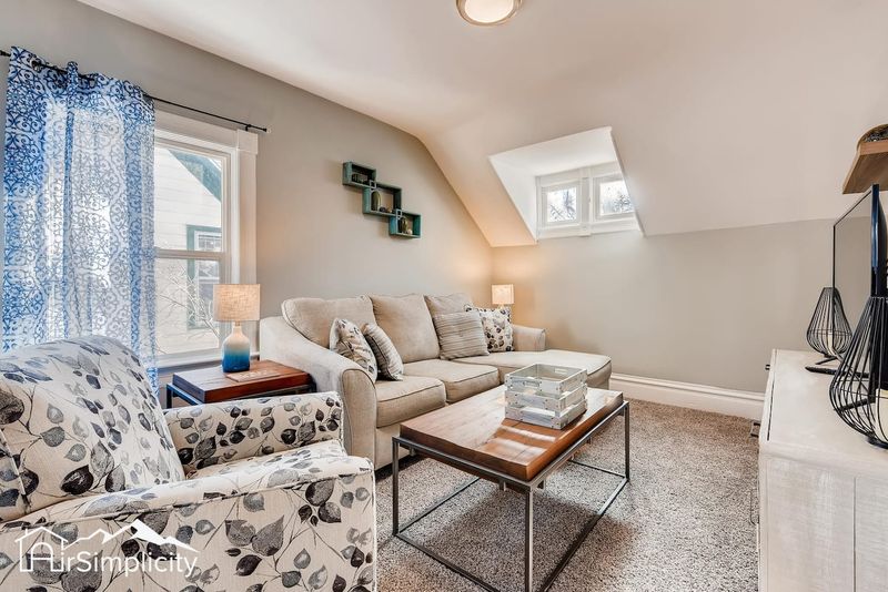 3bfeddef 96d3 44b4 8eaf b4c7478a0a0f homerunner