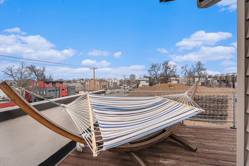 3d4e8717 4016 42dd 8f87 9d15a6bb8a46 homerunner