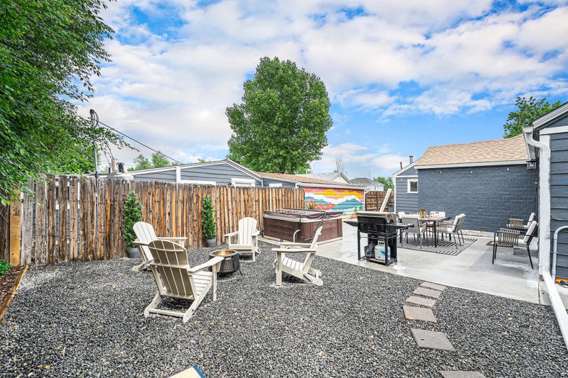 3ed0e262 e3dd 40e1 9e8c 06fa944c39a2 homerunner