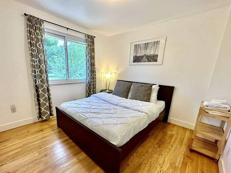 40f460e4 4bd1 4b74 9766 05721fe8252a homerunner