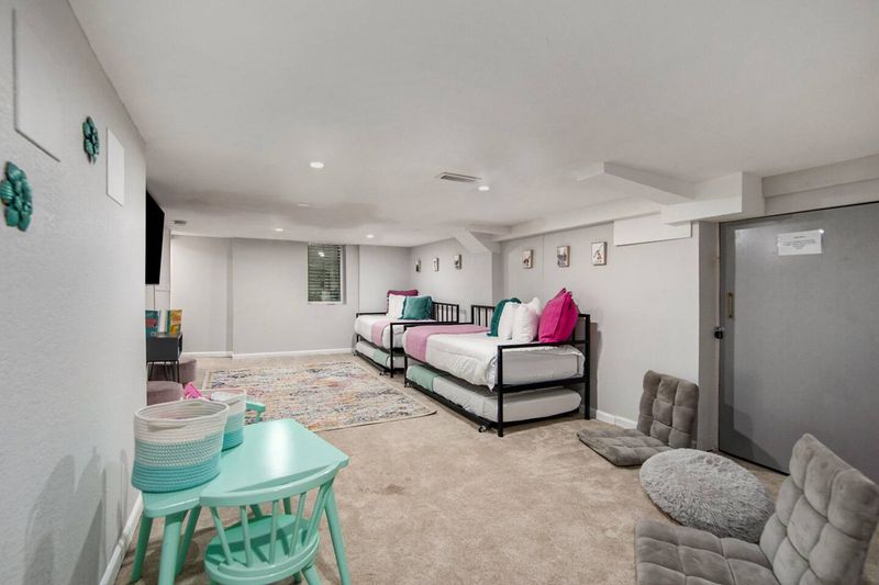 4dcb9669 5ff8 4a1e a7b2 3be012fa324f homerunner