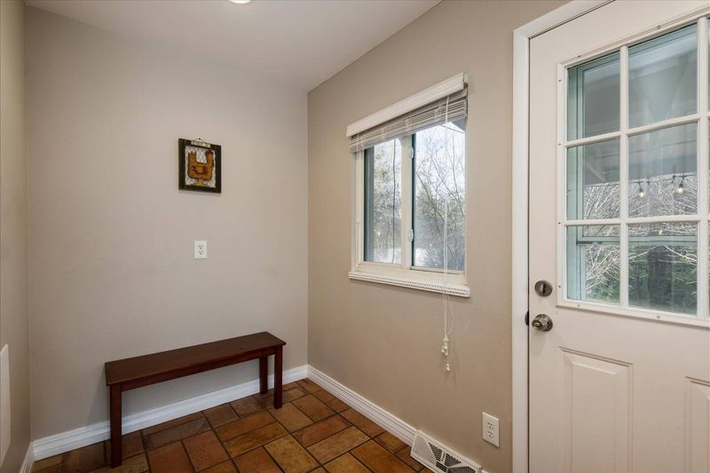 5681c917 e080 45c4 ac34 97ae9a230ed6 homerunner