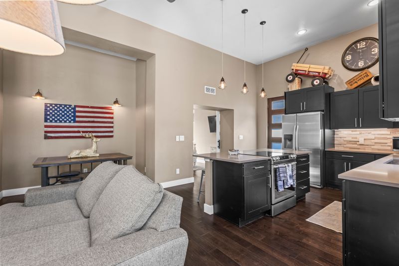 579780cd 94bd 449d a0b0 1df76faf197f homerunner