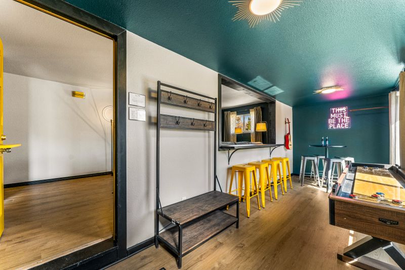 57a87937 f97e 4066 a9ef 12c6fb5fca20 homerunner