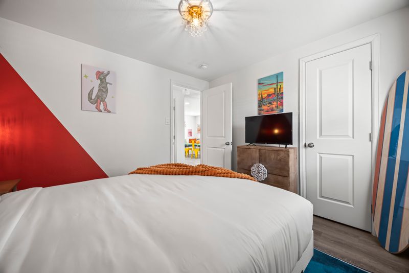 5c9ceac7 c572 44b7 a12f 724f3ab10b4f homerunner