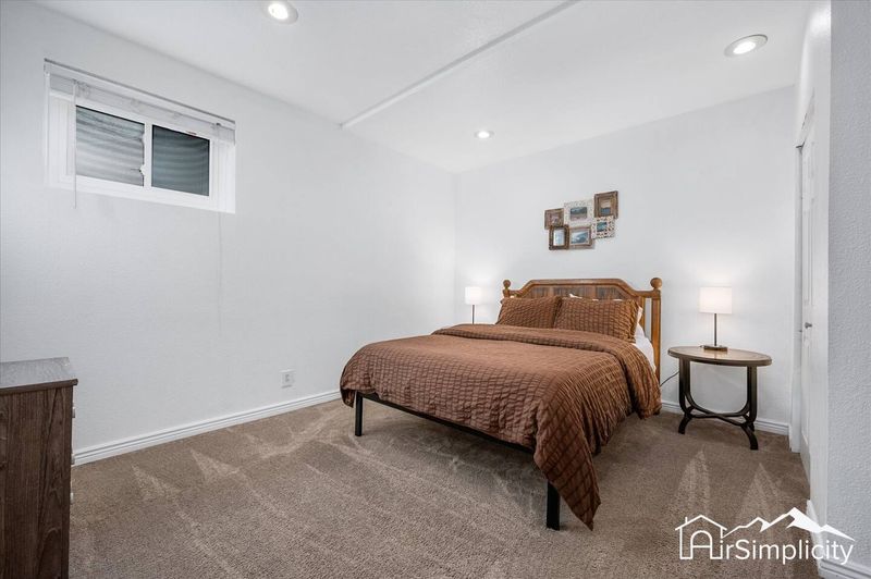 6367d37e f032 4739 9638 91639f9028f9 homerunner