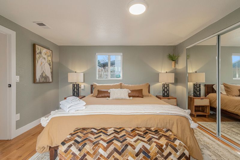 648000b7 b29f 4eb3 914e 646cf0d66b2b homerunner