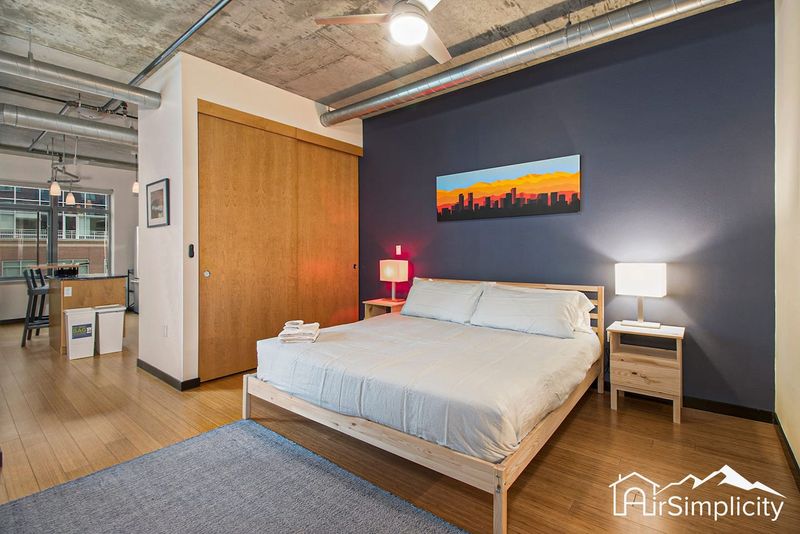 69bfdeeb 25bc 4c86 8e4e b9071da65f2c homerunner