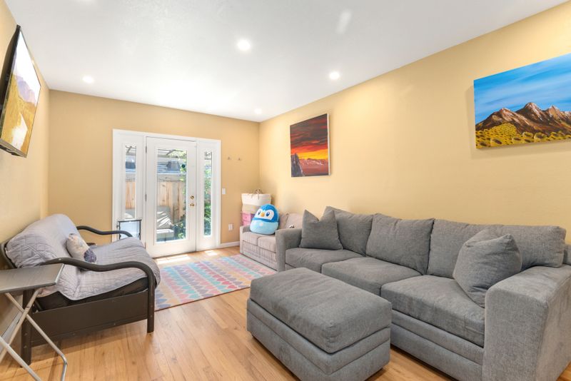 6c7ed8f2 44de 4180 872b 0cc3610498e8 homerunner