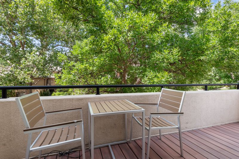 6cdd8d56 255c 41f8 8239 4614aab34bc7 homerunner