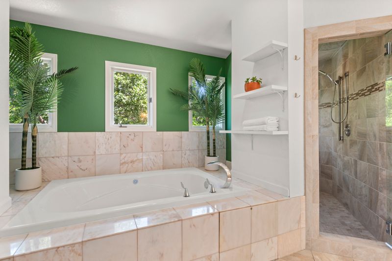 6ddc71ad 7096 4cb0 a5d7 7ae620109542 homerunner