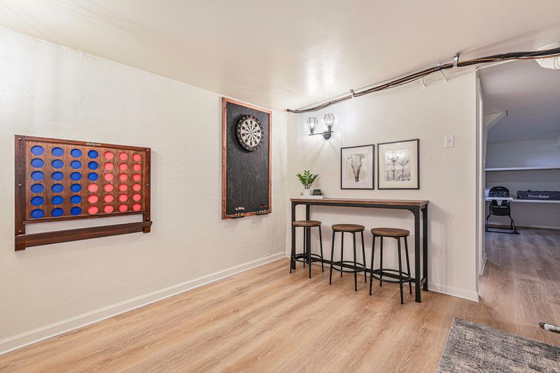 70f8ebe1 7e8c 430c ab2e 85d54e780ecc homerunner