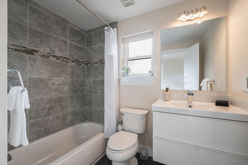 72510ac3 46ad 4479 a864 ca2bd2e3feee homerunner