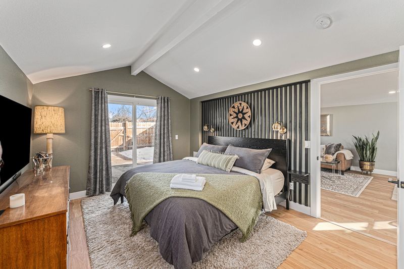 75bed3d3 a822 4c96 b4b6 393d67e0c7a4 homerunner