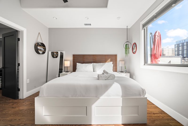 7a522ff2 38f7 463f 943e d50e5f22d807 homerunner