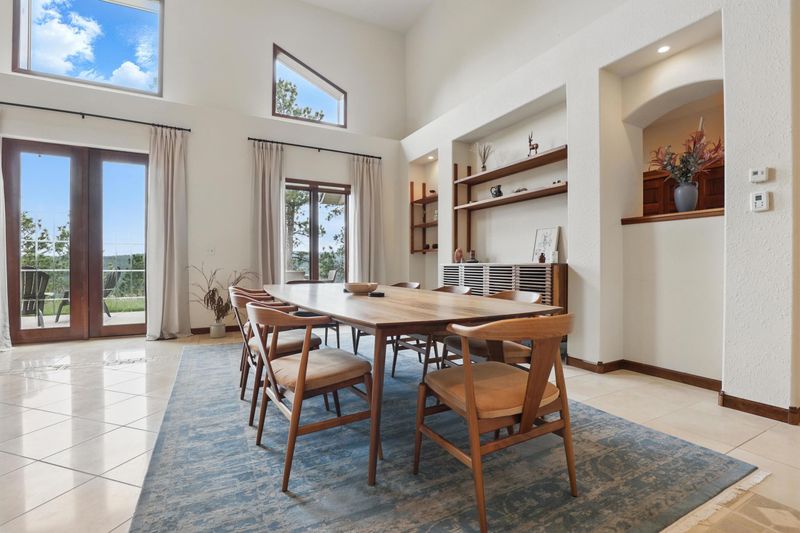 7b836cbb cf10 4be5 8c32 8aebc65dd86b homerunner