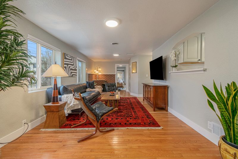 7cd75eab 5ce2 47b6 850e 87cbc40e7317 homerunner