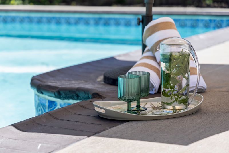 7f520925 952f 44f6 9b5d 294d4df98920 homerunner