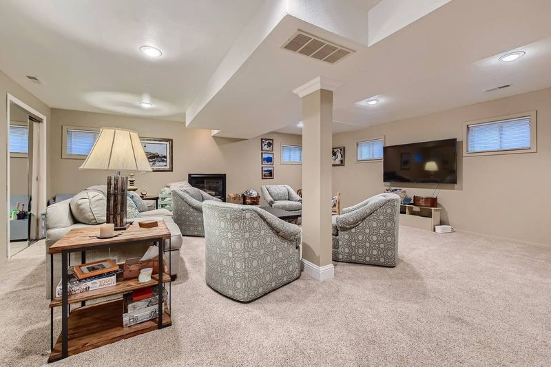 826b5720 2b4d 428a a7ea 6bd24ef23d8d homerunner