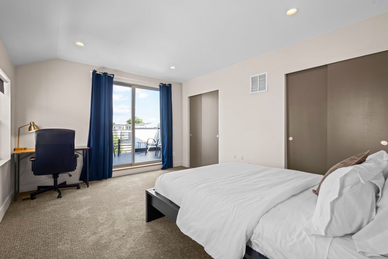 87e8961d f7aa 4087 9fb3 7b44773f0ae2 homerunner