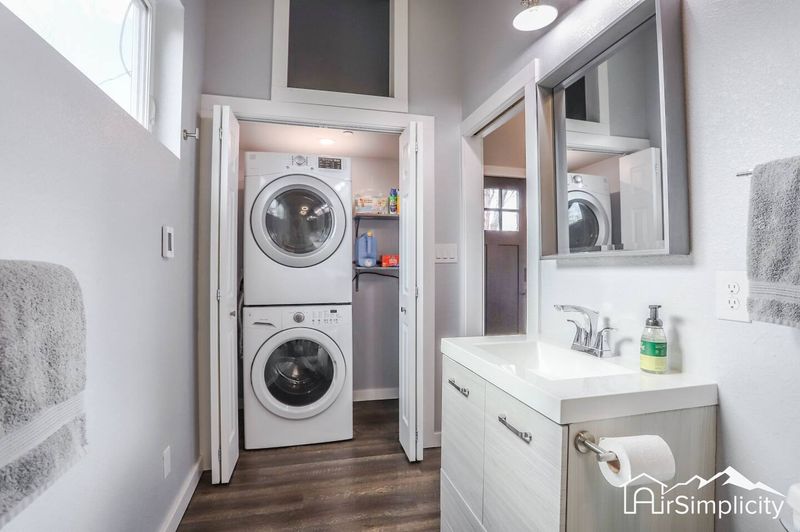 8bcebebd e563 4fa6 ab0e eb1be66f8ead homerunner