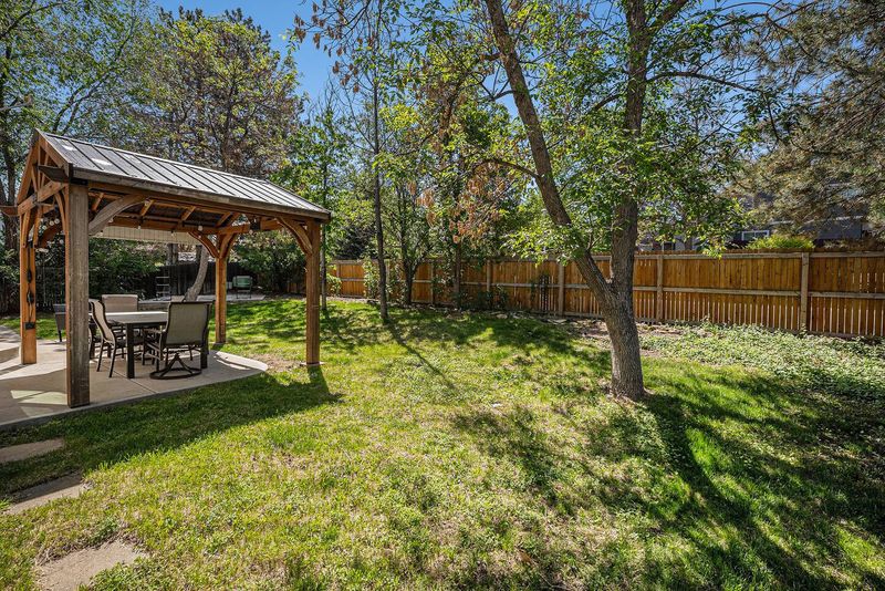 8e5cd770 7ace 4c40 92e4 e622d962ee46 homerunner