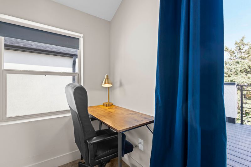 94eaa2ef e024 47a0 b7de 1233c9355eb8 homerunner