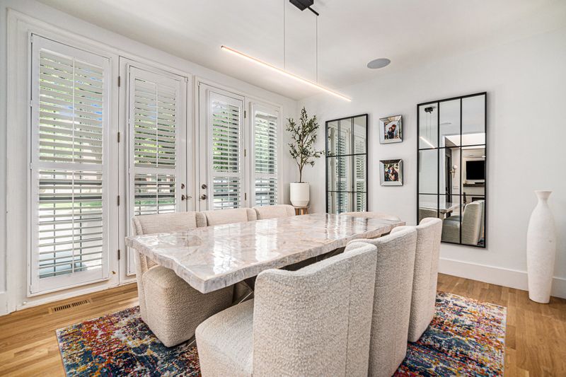 968979f4 4036 4483 8141 03fabe6ce25a homerunner