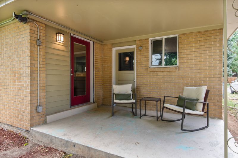 96eddd9a a92a 47ed b083 43efc03fd11f homerunner