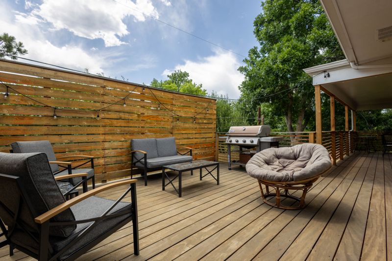 985e4ba6 0042 414d b81a eb9ead48f728 homerunner