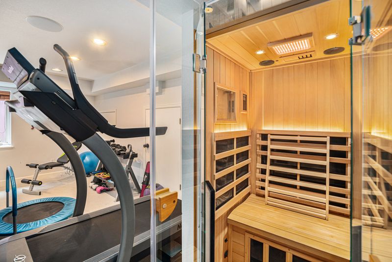 98834158 6405 4016 a4e7 51baa77f4c05 homerunner