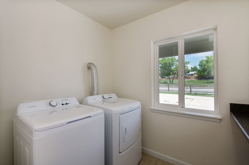 9c1fc4dd 547d 453b 81e0 3ca4839bef78 homerunner