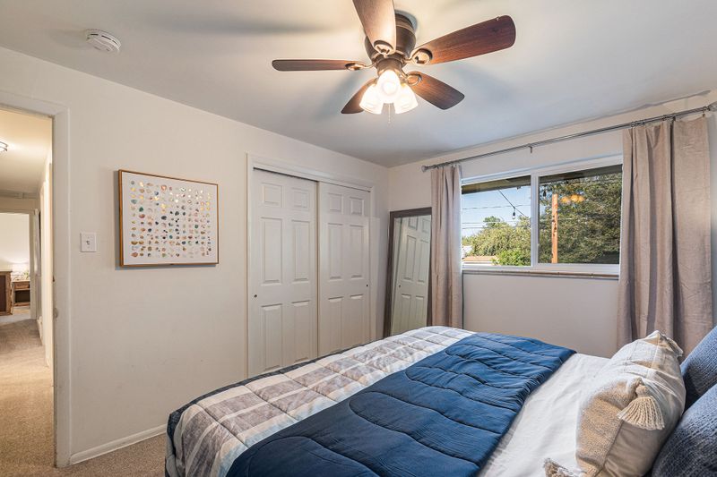 9eb2290e b9b7 4cc5 a29b 0c29d6f284ee homerunner