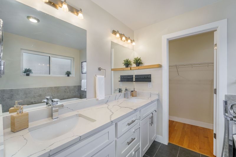 A147f977 af7e 4f93 8e0d 3c300800a1d2 homerunner