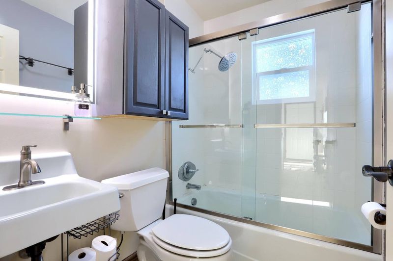 A4ac78bd d1f1 4adb b5bc 986b64cebc21 homerunner