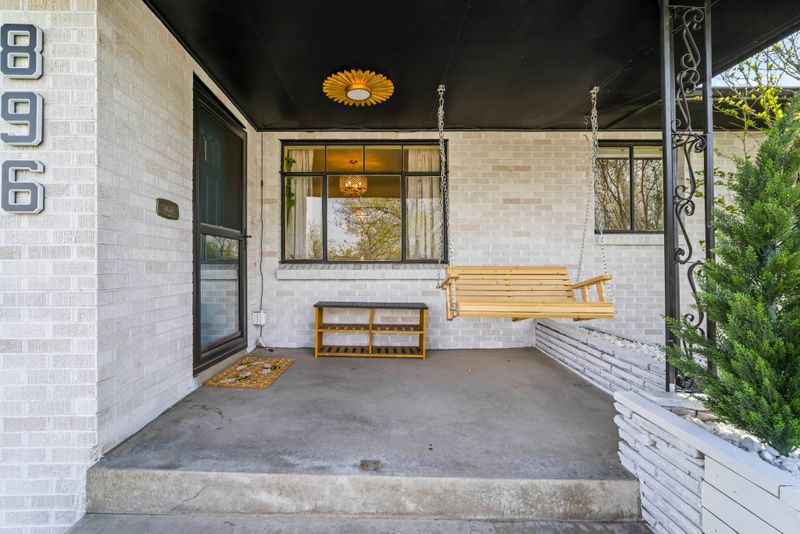 Aa1c851d 7790 4571 881b 2c0d8d277c3c homerunner