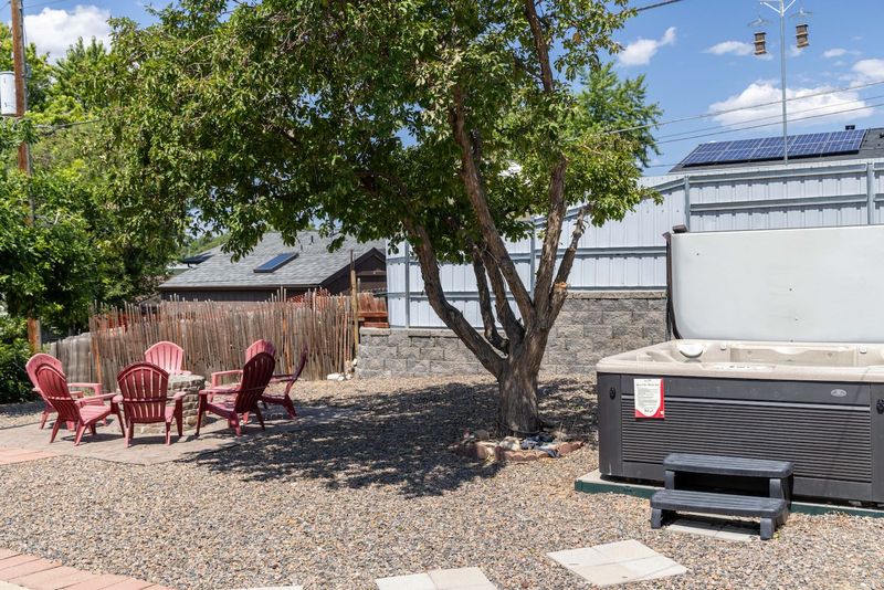 Aa7d1678 a8c4 471e a225 fbb0d5b43f9c homerunner