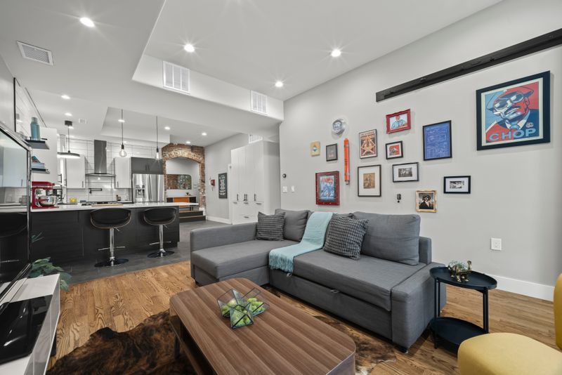 Ad7567f6 b0e4 4098 82a5 4caa3969aaa3 homerunner